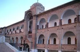 رحلة دير سانت كاترين ودهب – روحانية الجبال وسحر البحر