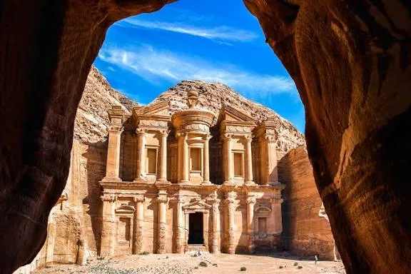 رحلة البتراء من شرم الشيخ